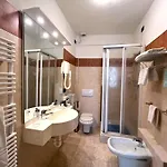 호텔 Hotel Susa