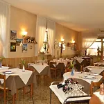 Hotel Susa 호텔 수사