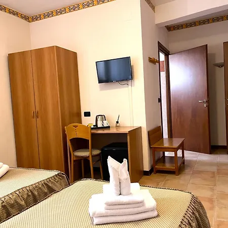Hotel Susa 3*