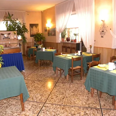 Hotel Susa 3*