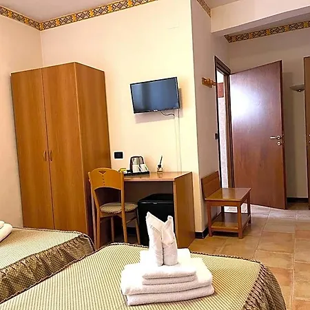 Hotel Susa Susa