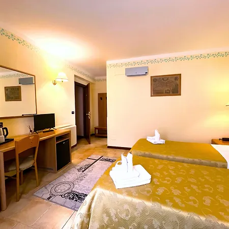 Hotel Susa