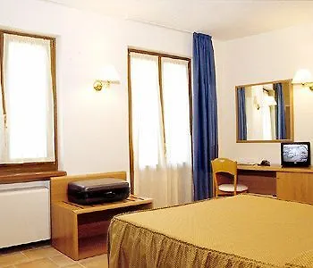 Hotel Susa Отель