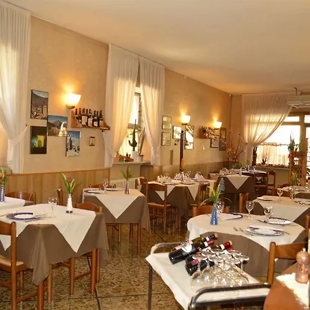 Hotel Susa Отель Суза